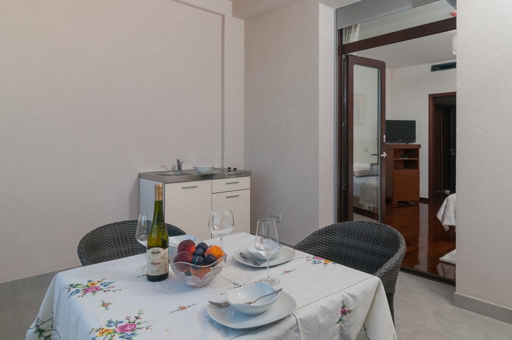 Luxury Rooms Near The Beach2 Σπλιτ Εξωτερικό φωτογραφία