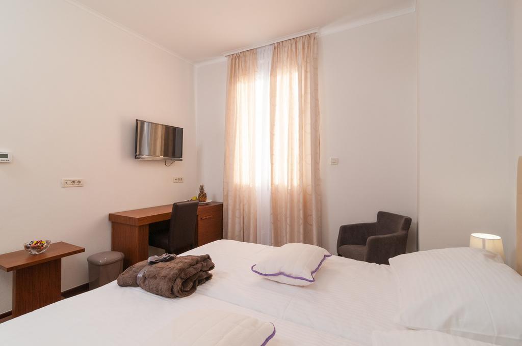 Luxury Rooms Near The Beach2 Σπλιτ Εξωτερικό φωτογραφία